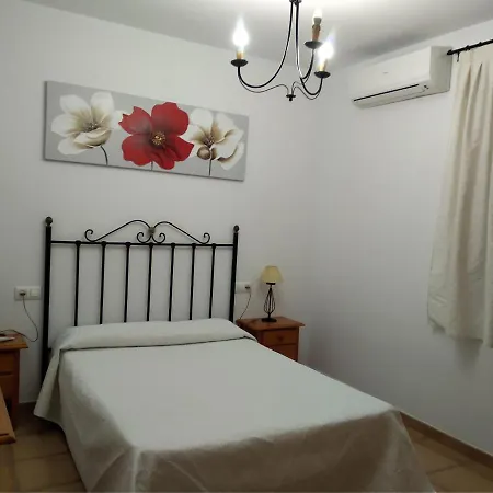 Apartmentos Corona Cazorla Exterior photo